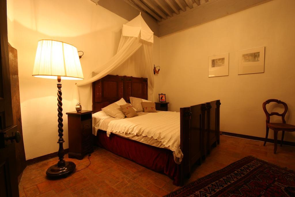 Chateau Rosans Bed and Breakfast Δωμάτιο φωτογραφία